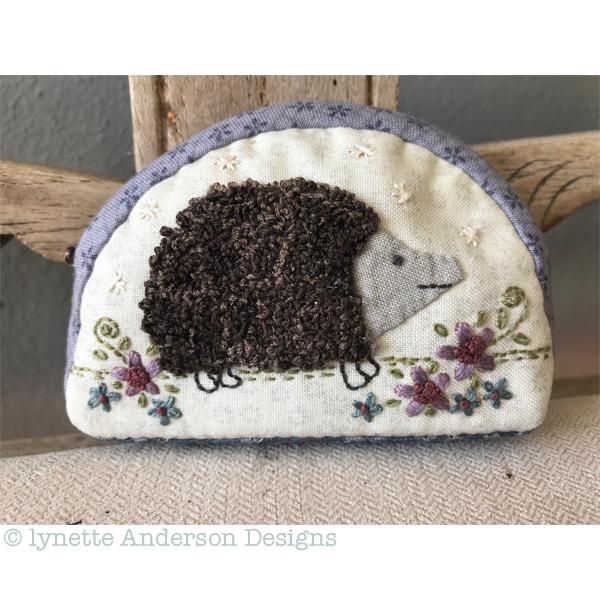 Little Hedgehog Purse - pattern